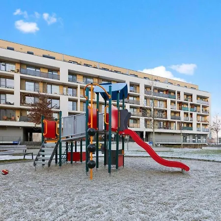 Daire Sunflower - Modern Large Charming With Balcony *