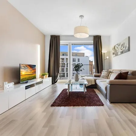 Daire Sunflower - Modern Large Charming With Balcony