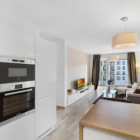 아파트 Sunflower - Modern Large Charming With Balcony *